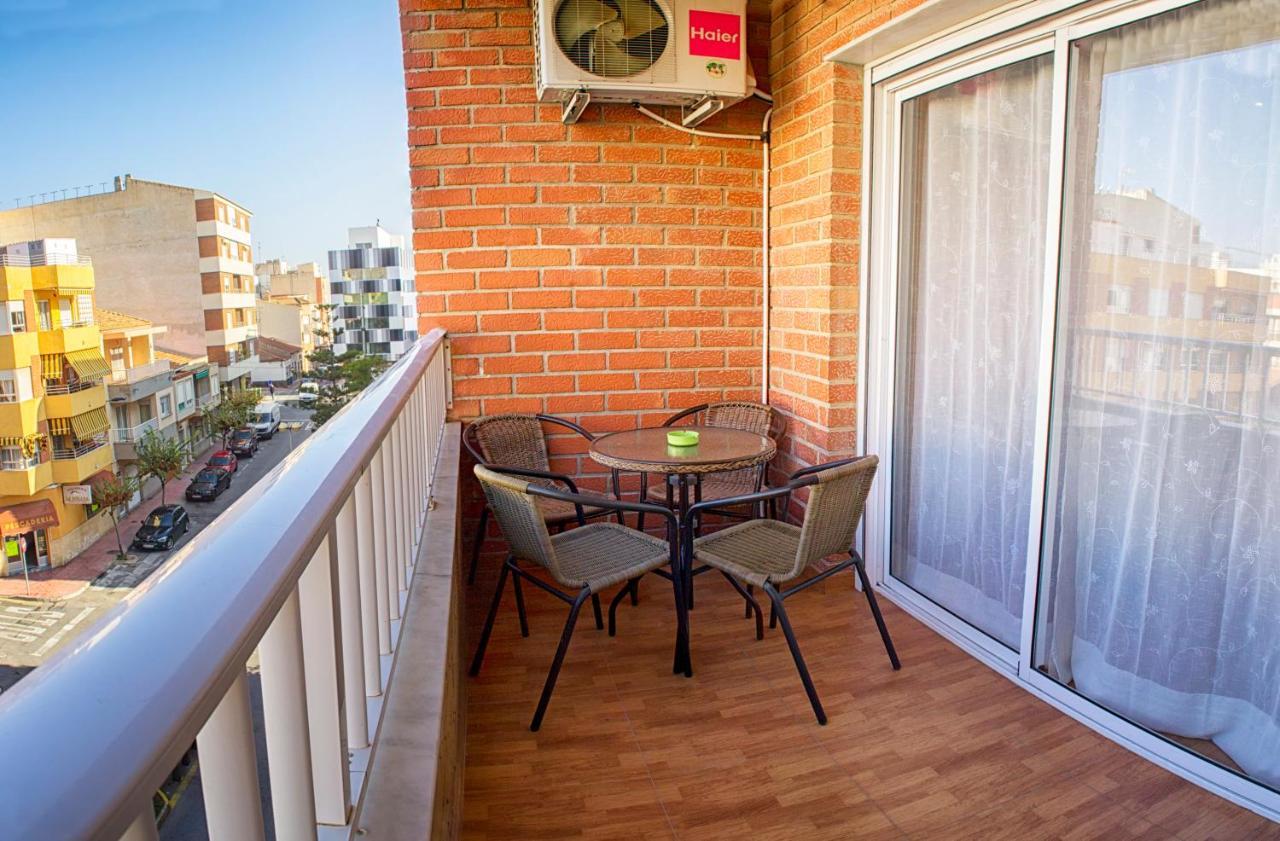Yovalu Con Balcon,Yovalu1Sin Balcon, Yovalutres Con Piscina Lejlighed Torrevieja Eksteriør billede