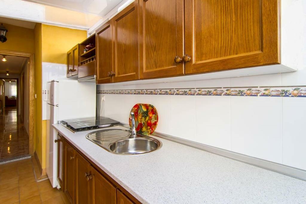 Yovalu Con Balcon,Yovalu1Sin Balcon, Yovalutres Con Piscina Lejlighed Torrevieja Eksteriør billede